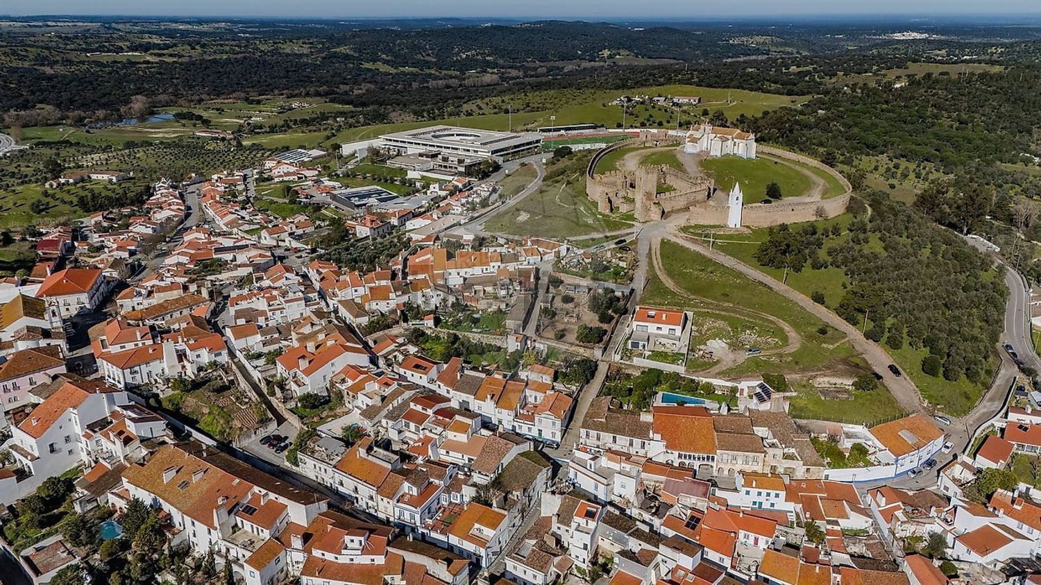 小楼房或独栋别墅出售在Rua de Olivença - 照片
