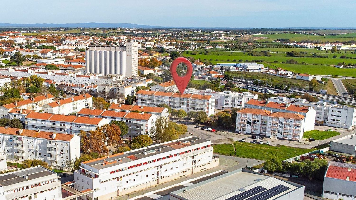 公寓 t3出售在Rua General Humberto Delgado - 视线