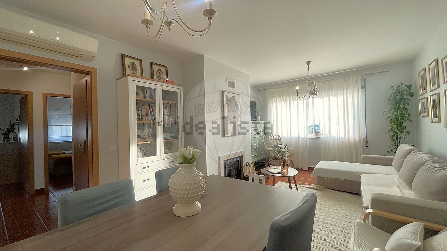公寓 t3出售在Avenida da Extremadura Espanhola - 客厅
