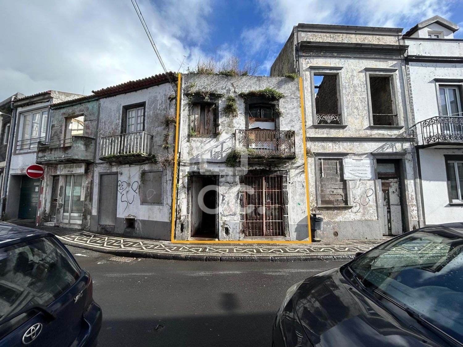 小楼房或独栋别墅出售在São José - 视线
