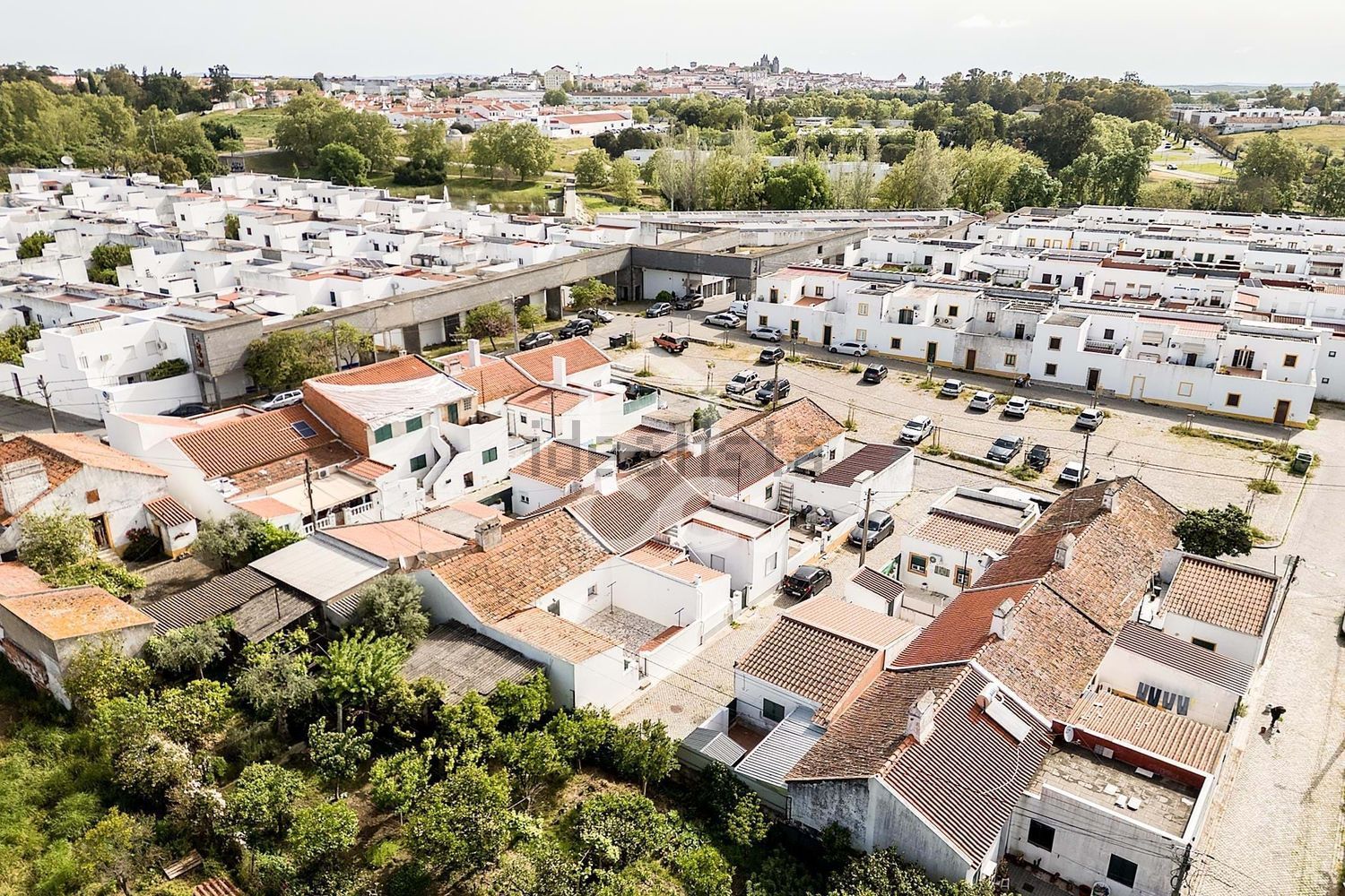 小楼房或独栋别墅出售在Malagueira e Horta das Figueiras - 照片