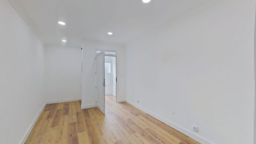 公寓 t1出售在Rua Padre Bento Pereira, 69