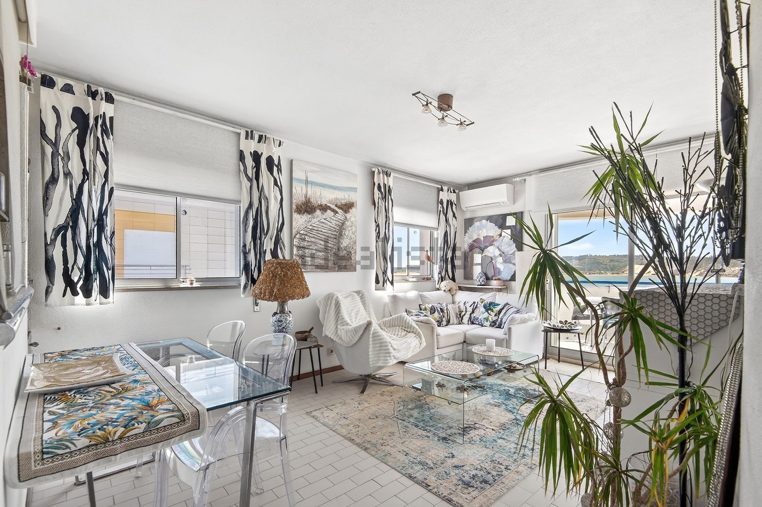 复式公寓出售在Avenida Marginal - 客厅