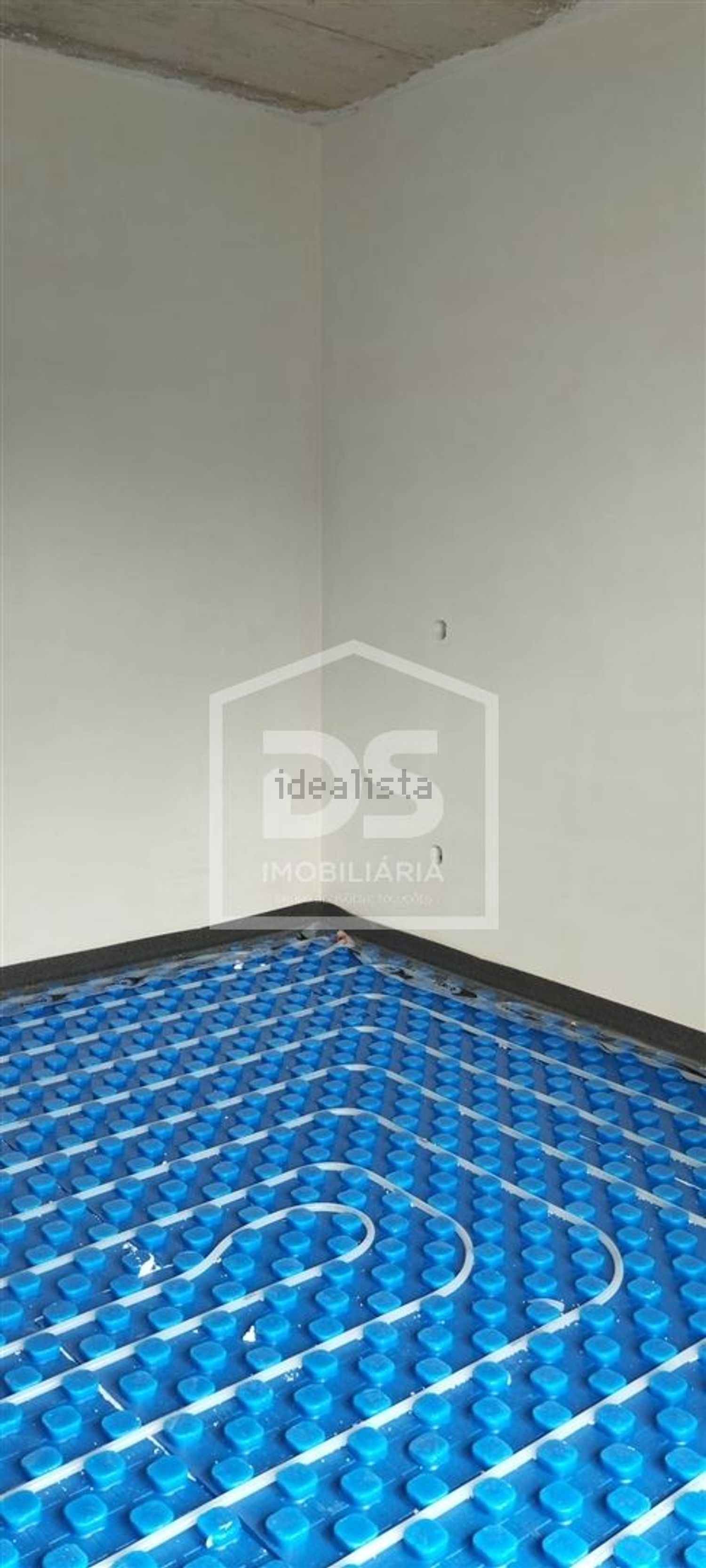 小楼房或独栋别墅出售在Maceira - 照片