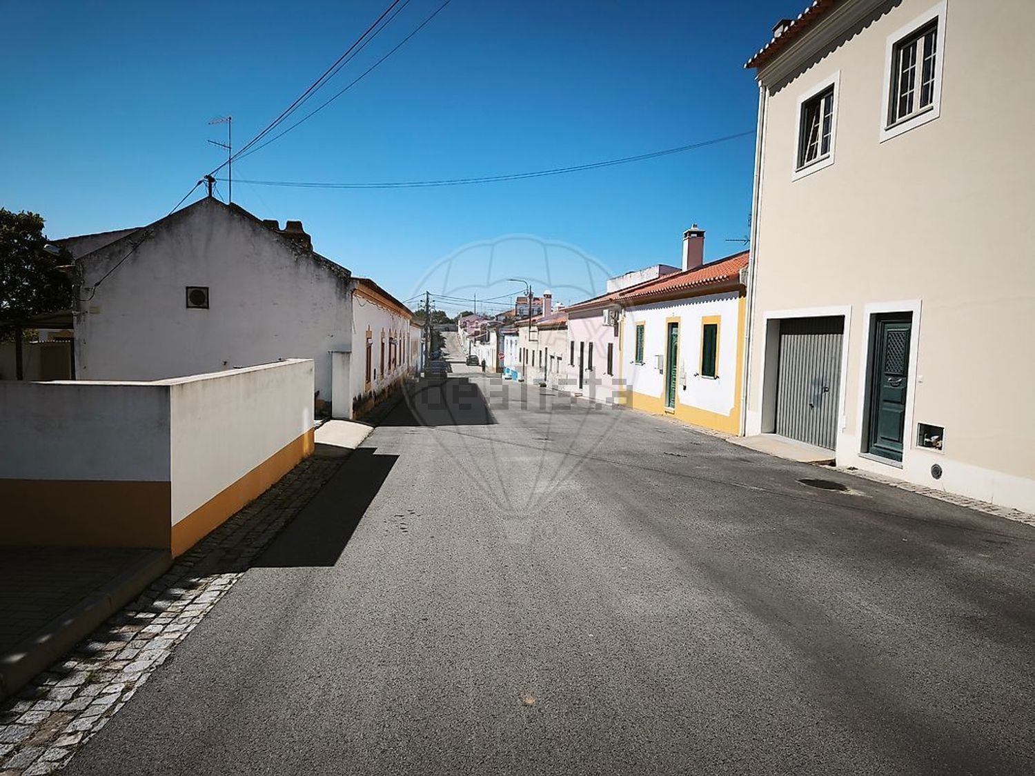 小楼房或独栋别墅出售在Rua Infante de Sagres - 照片