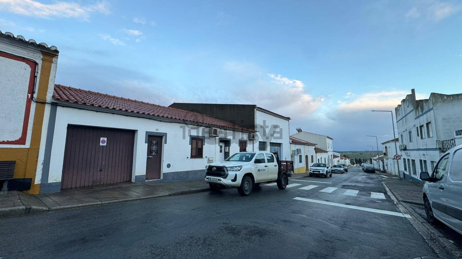 小楼房或独栋别墅出售在Rua de Santa Bárbara, 21 - 外立面