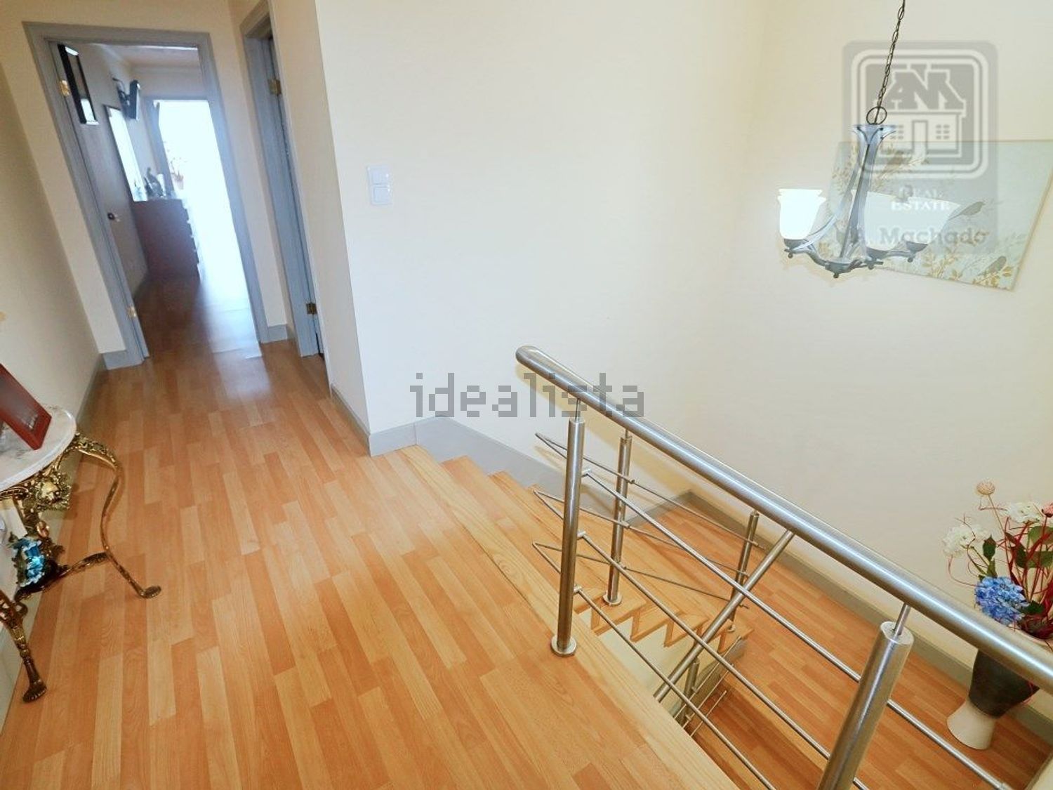 小楼房或独栋别墅出售在Rua da Praia dos Santos, 29 - 前厅