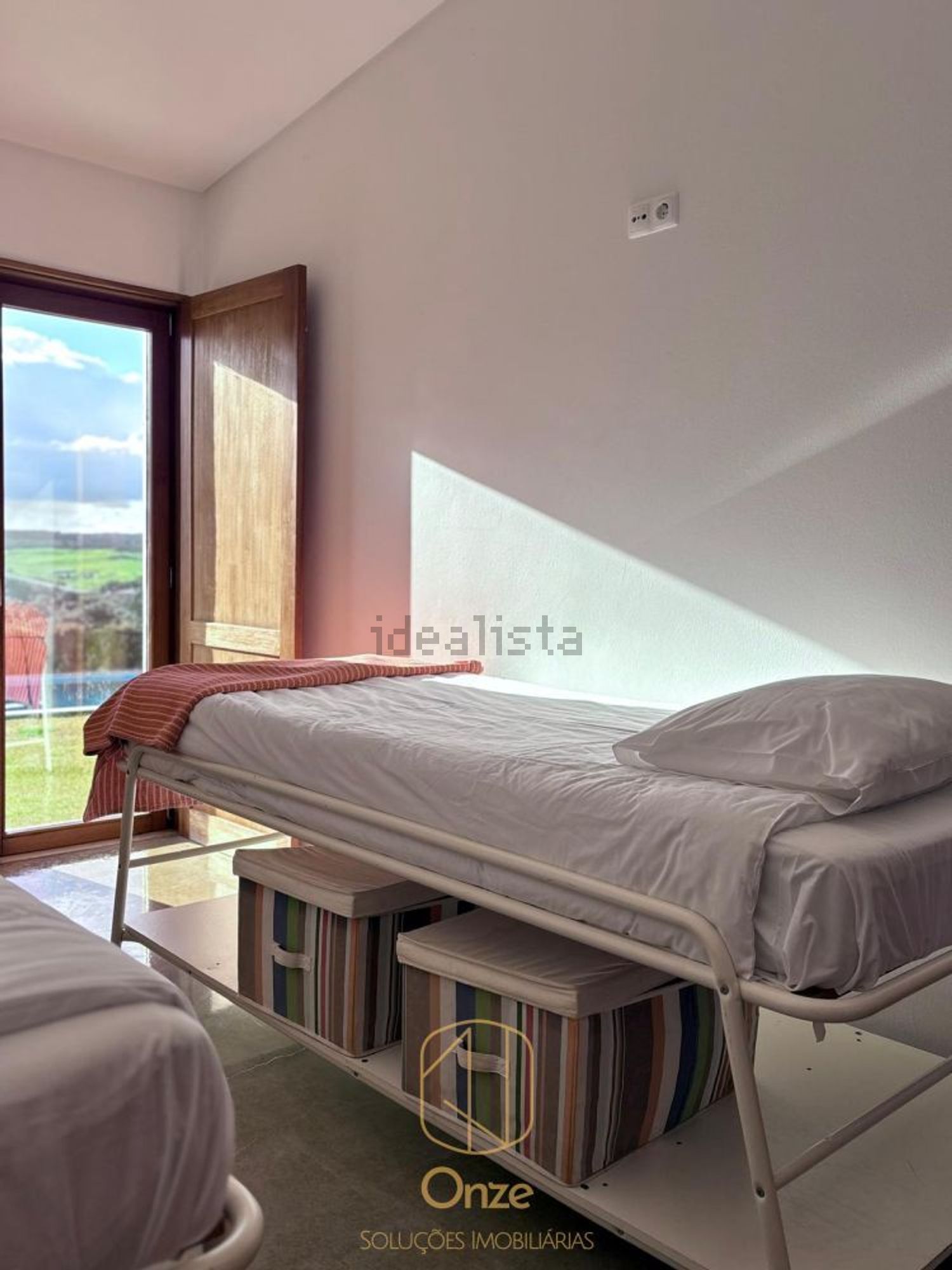 小楼房或独栋别墅出售在Garvão e Santa Luzia - 卧室