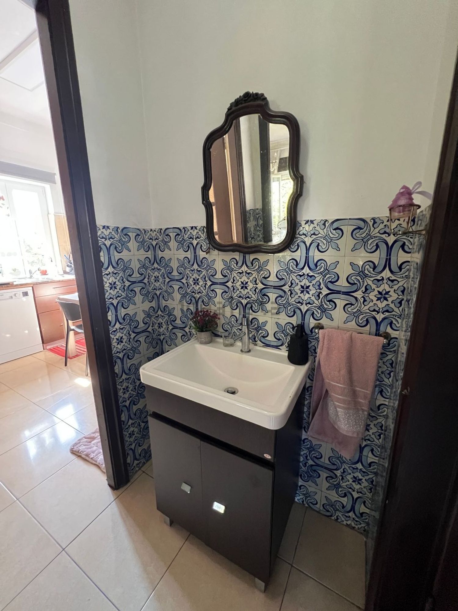 小楼房或独栋别墅出售在Vila Real - 照片