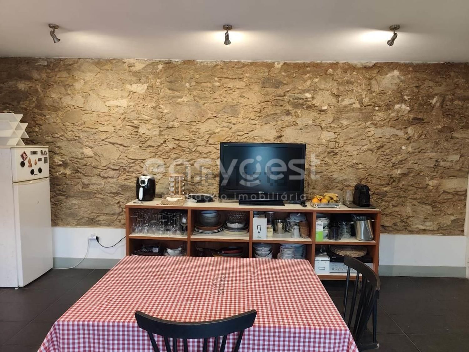 小楼房或独栋别墅出售在Aljustrel - 客厅