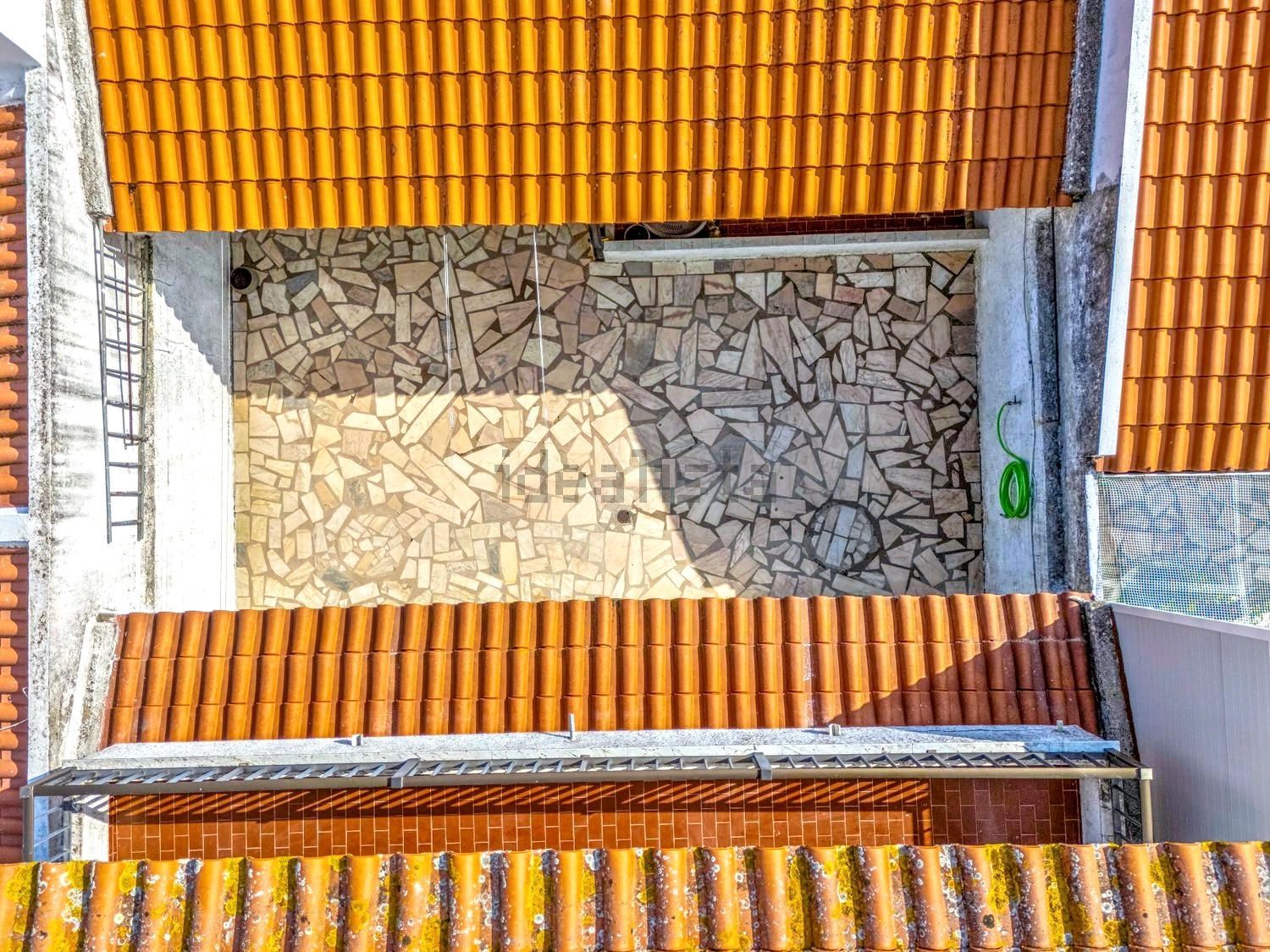 双拼别墅出售在Bairro Zeca Afonso s/n - 视线