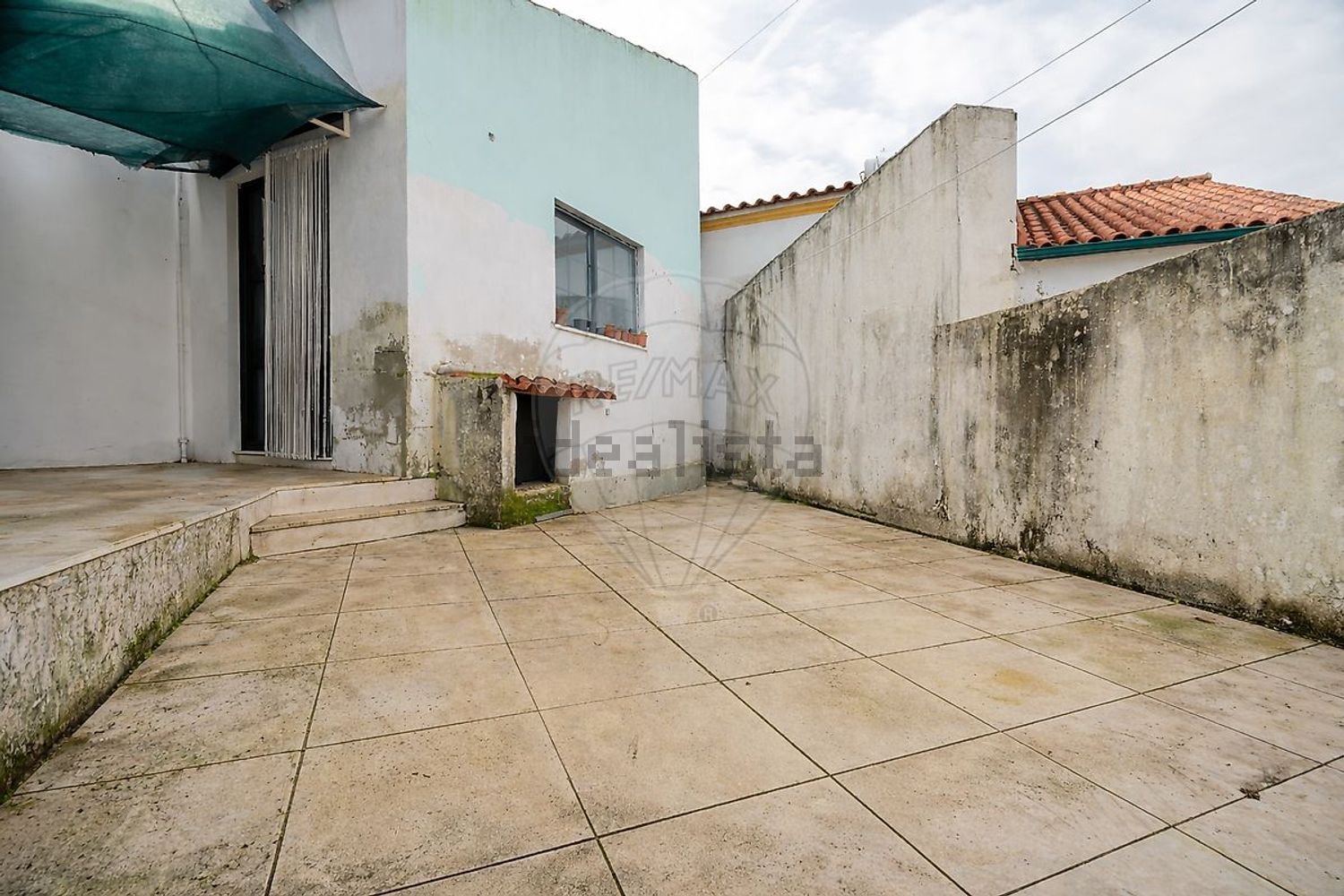小楼房或独栋别墅出售在Travessa de São José - 外立面