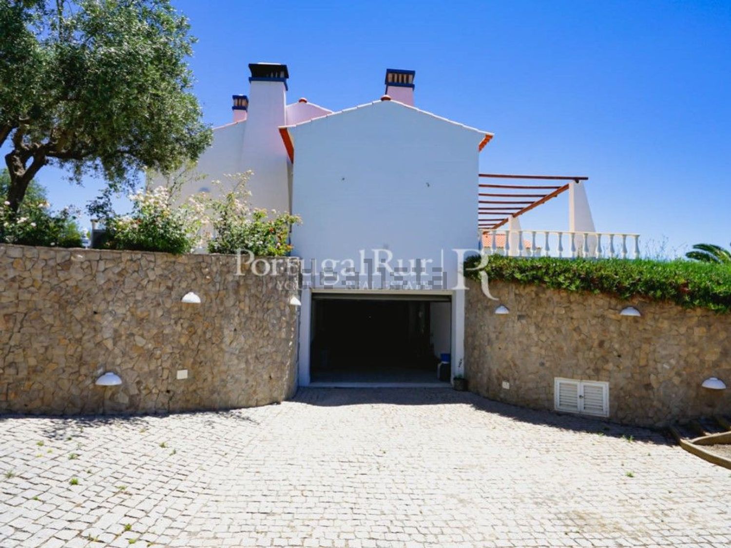 农庄出售在Ferreira do Alentejo - 外立面