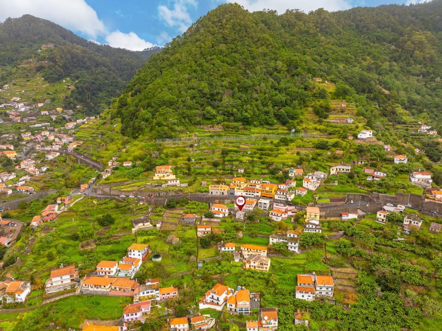 小楼房或独栋别墅出售在Estrada da Levada Da Rocha s/n - 视线