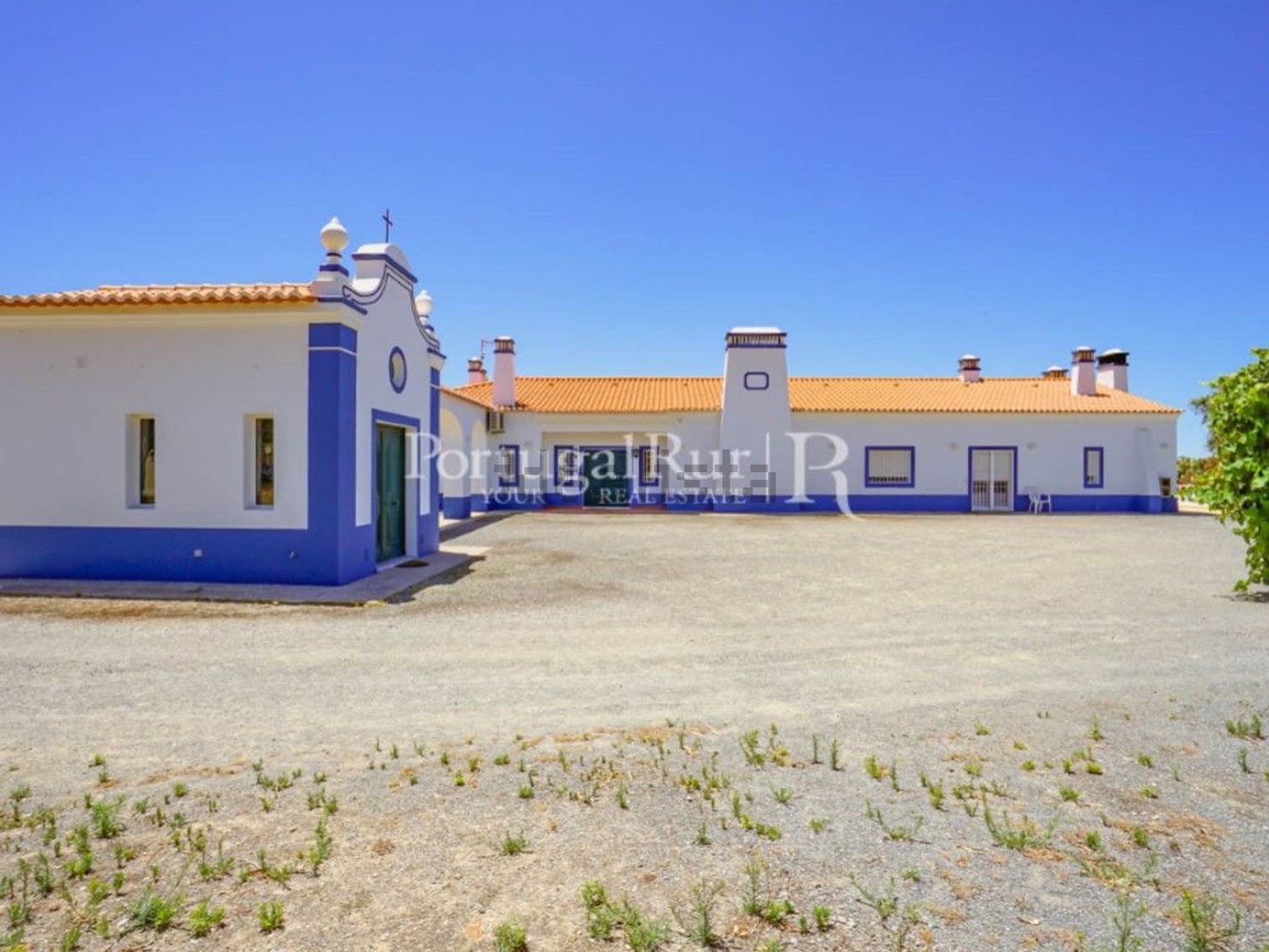农庄出售在Ferreira do Alentejo - 外立面