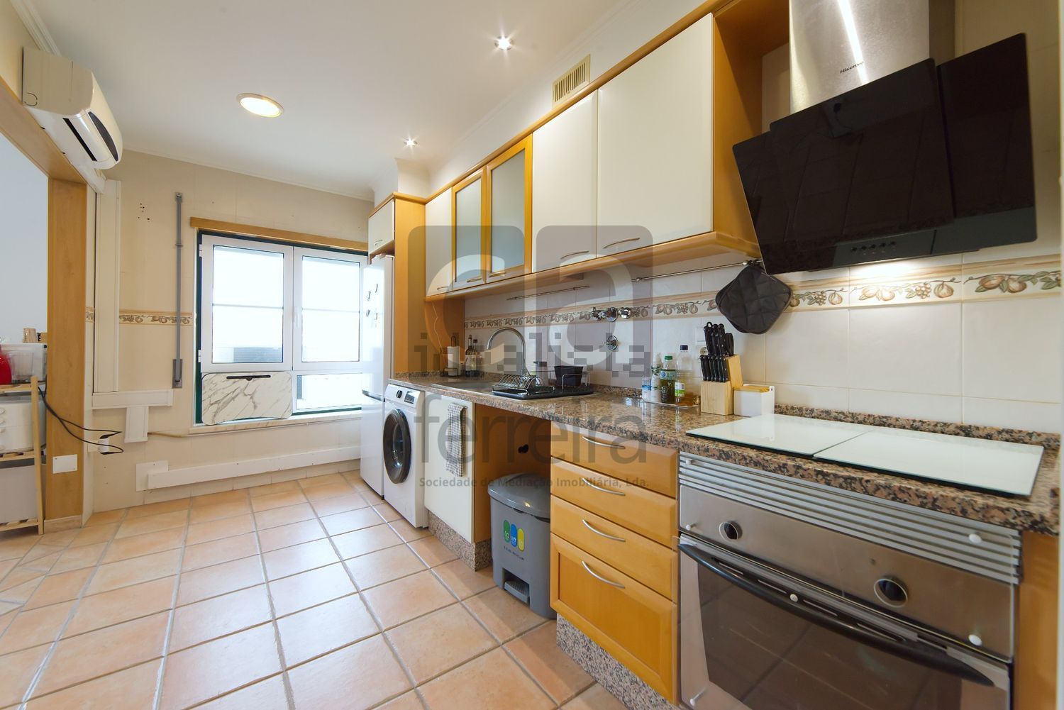 公寓 t2出售在Rua Condessa da Junqueira - 厨房