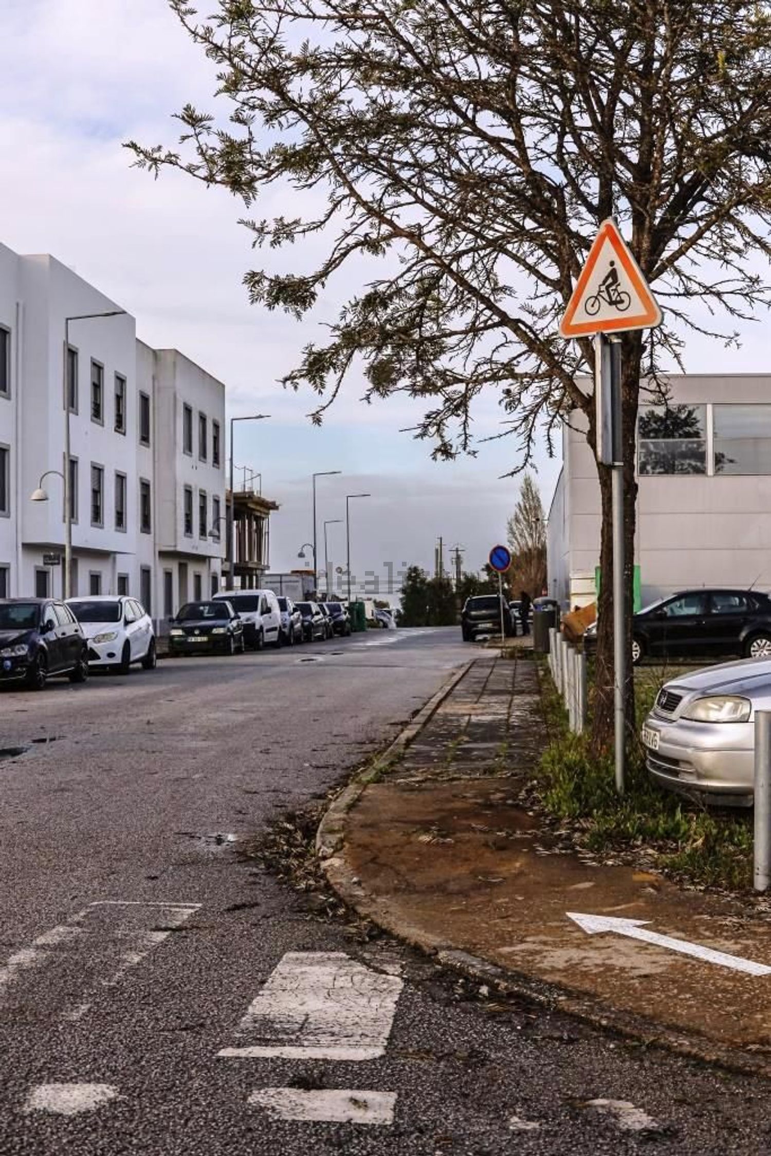 公寓 t2出售在Bairro Doutor Álvaro Cunhal, 10 - 视线