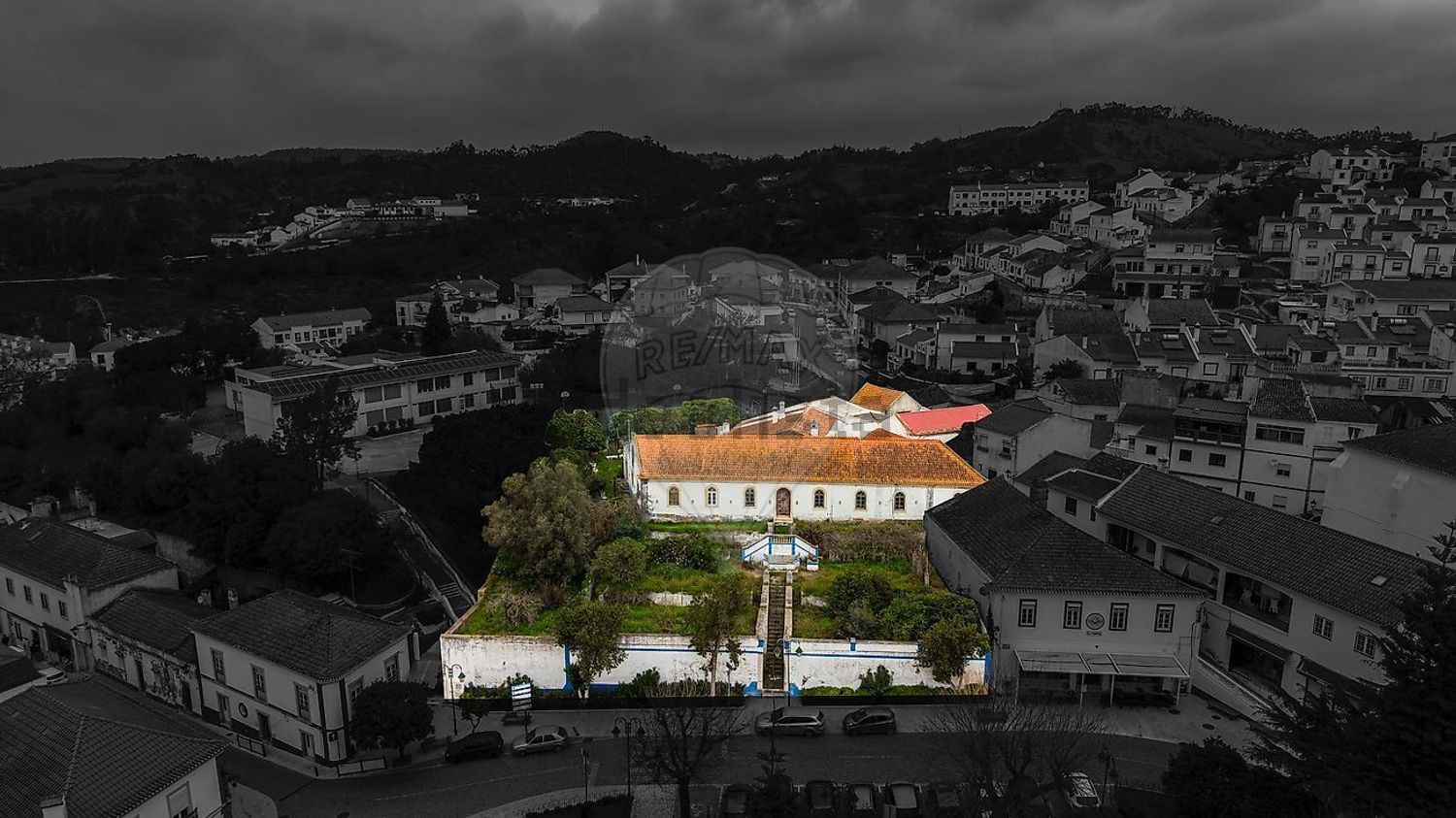 小楼房或独栋别墅出售在Rua Souza Prado - 外立面