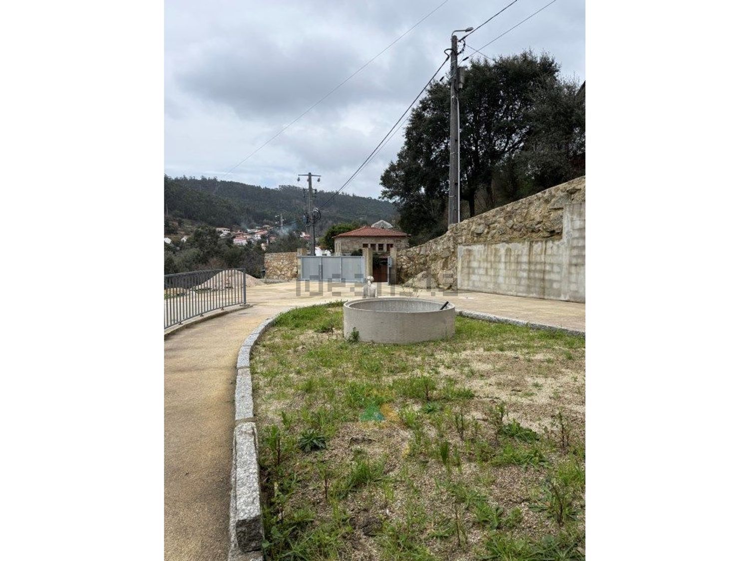 小楼房或独栋别墅出售在Rua da Fonte da Mineira - 照片