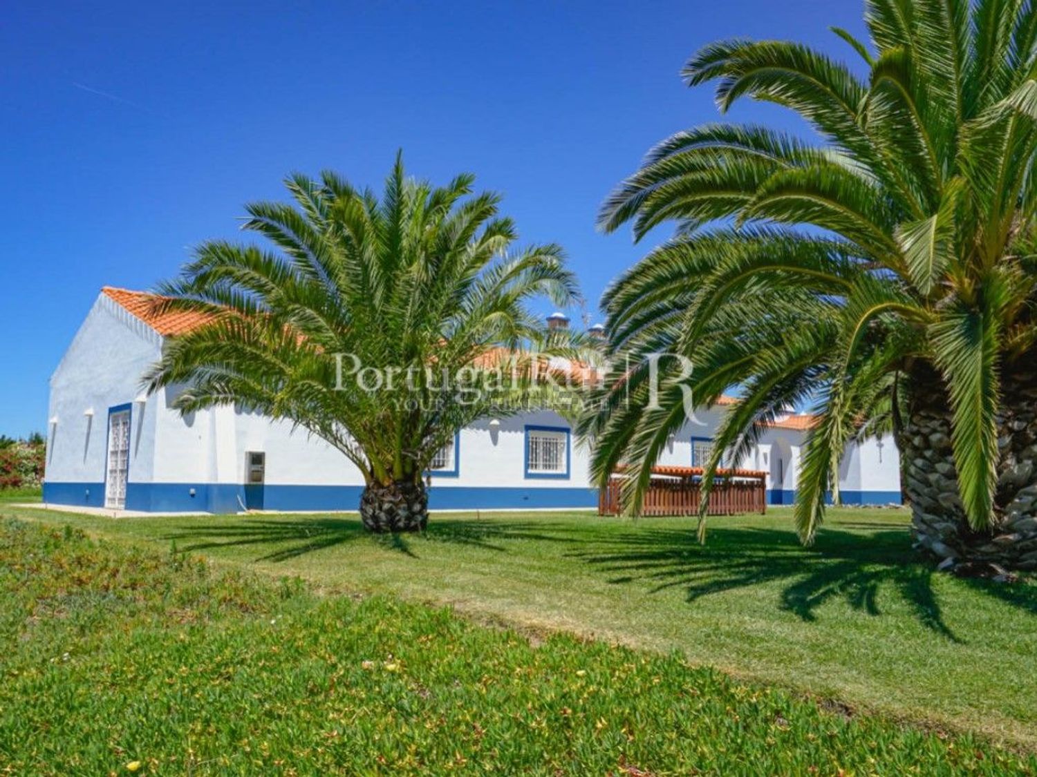 农庄出售在Ferreira do Alentejo - 外立面
