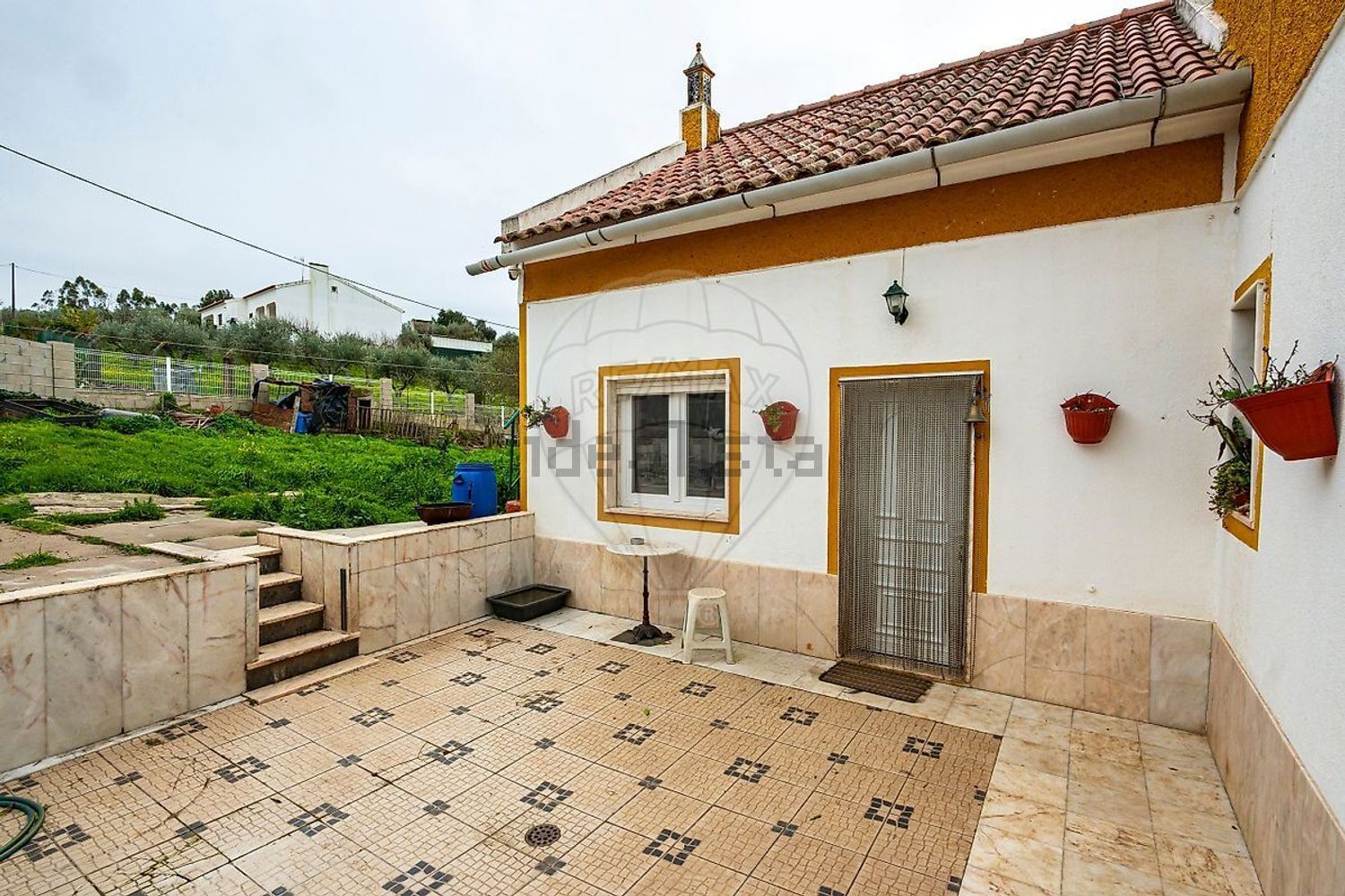 小楼房或独栋别墅出售Autoestrada do Alentejo - 外立面