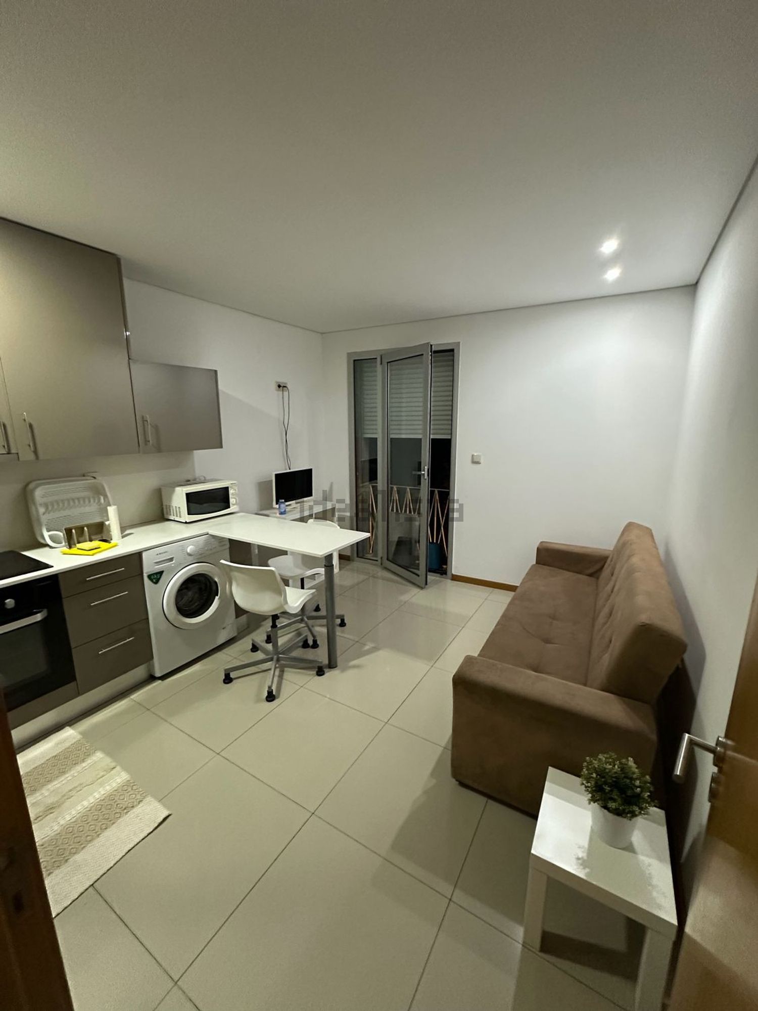 出租小楼房或独栋别墅在Rua de Fonseca Cardoso, 88 - 客厅