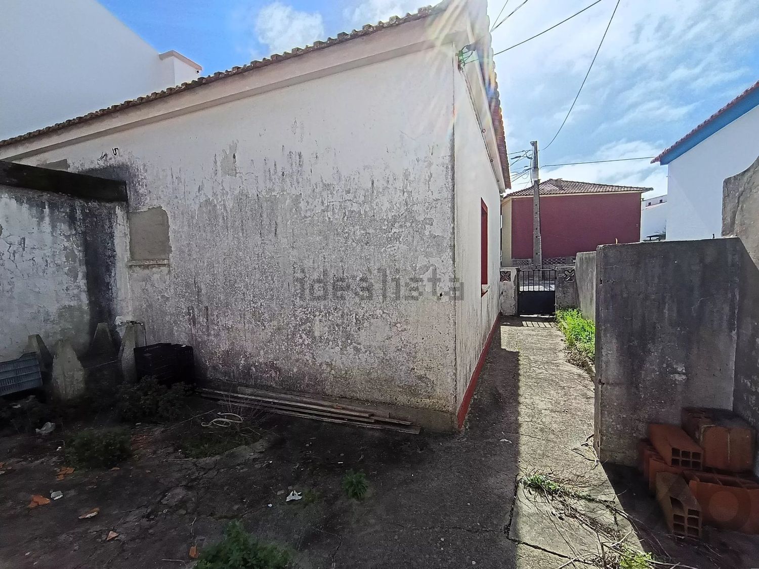 小楼房或独栋别墅出售在Rua de Santana - 院子