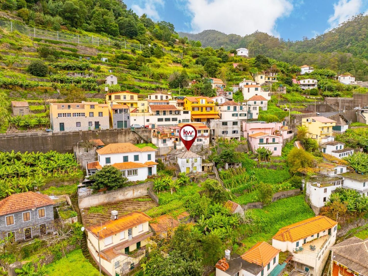 小楼房或独栋别墅出售在Estrada da Levada Da Rocha s/n - 视线