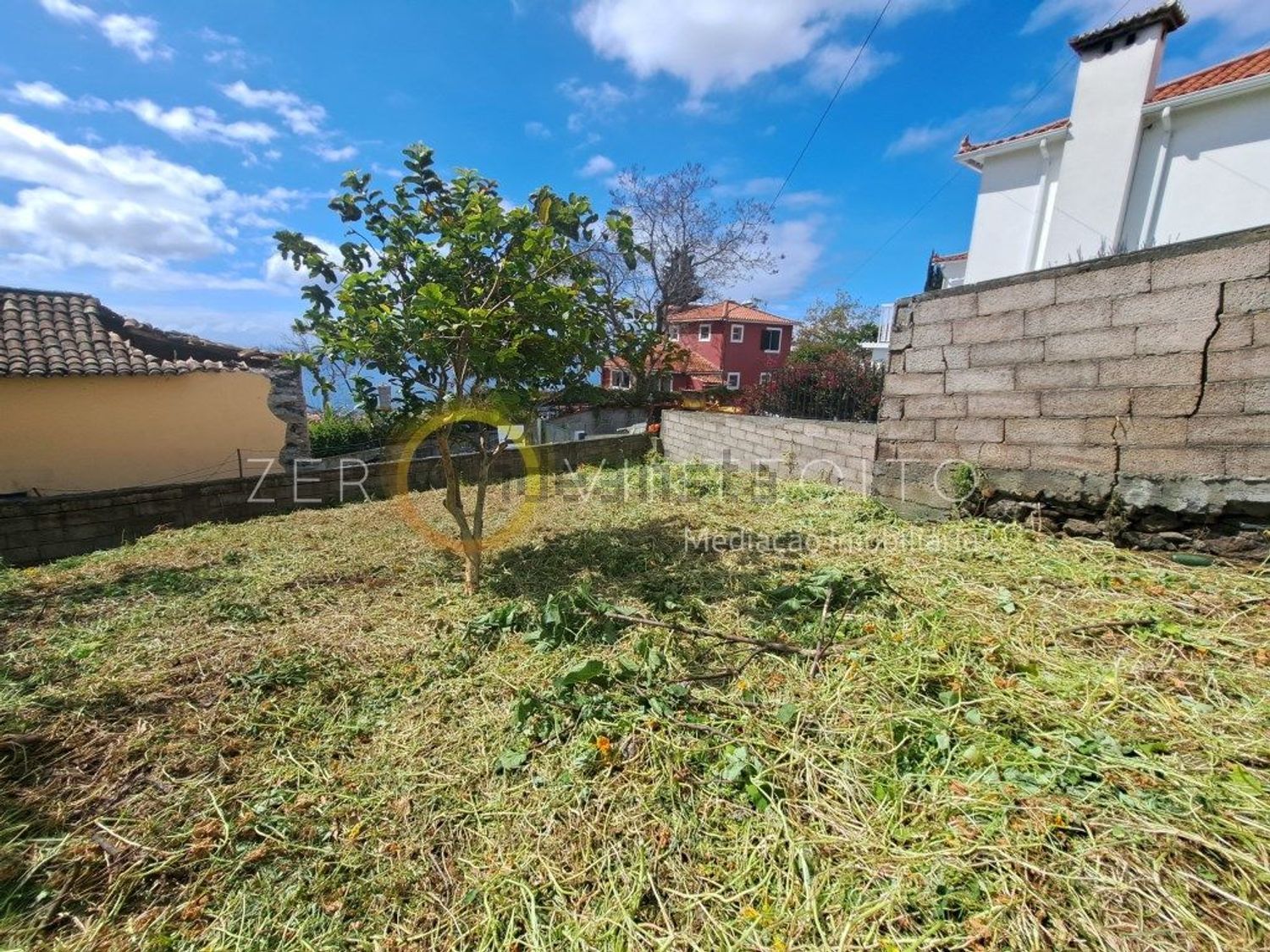 小楼房或独栋别墅出售在Beco da Quinta do Salvador - 花园