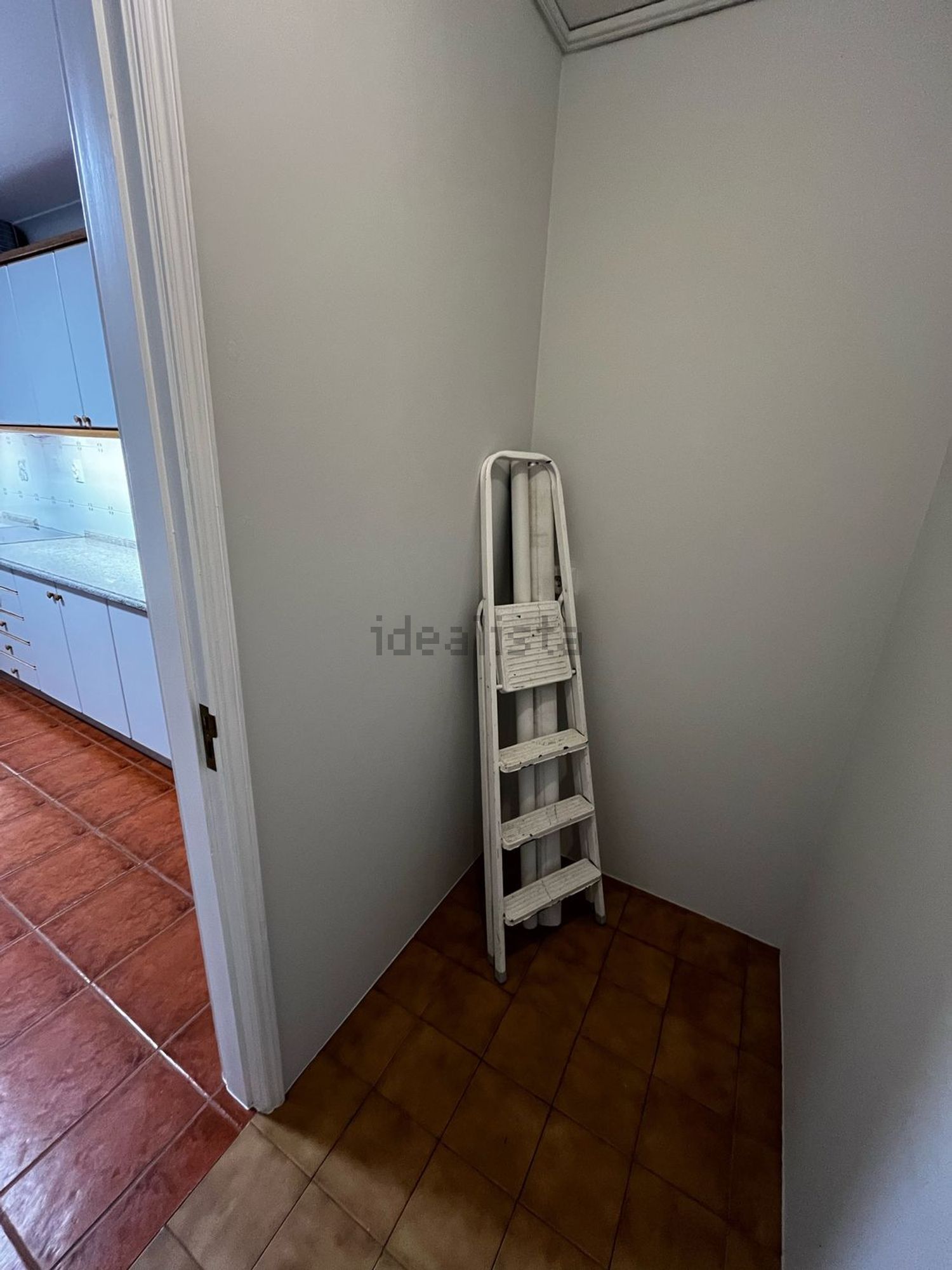 出租小楼房或独栋别墅在Rua dos Artesãos, 231 - 储藏室