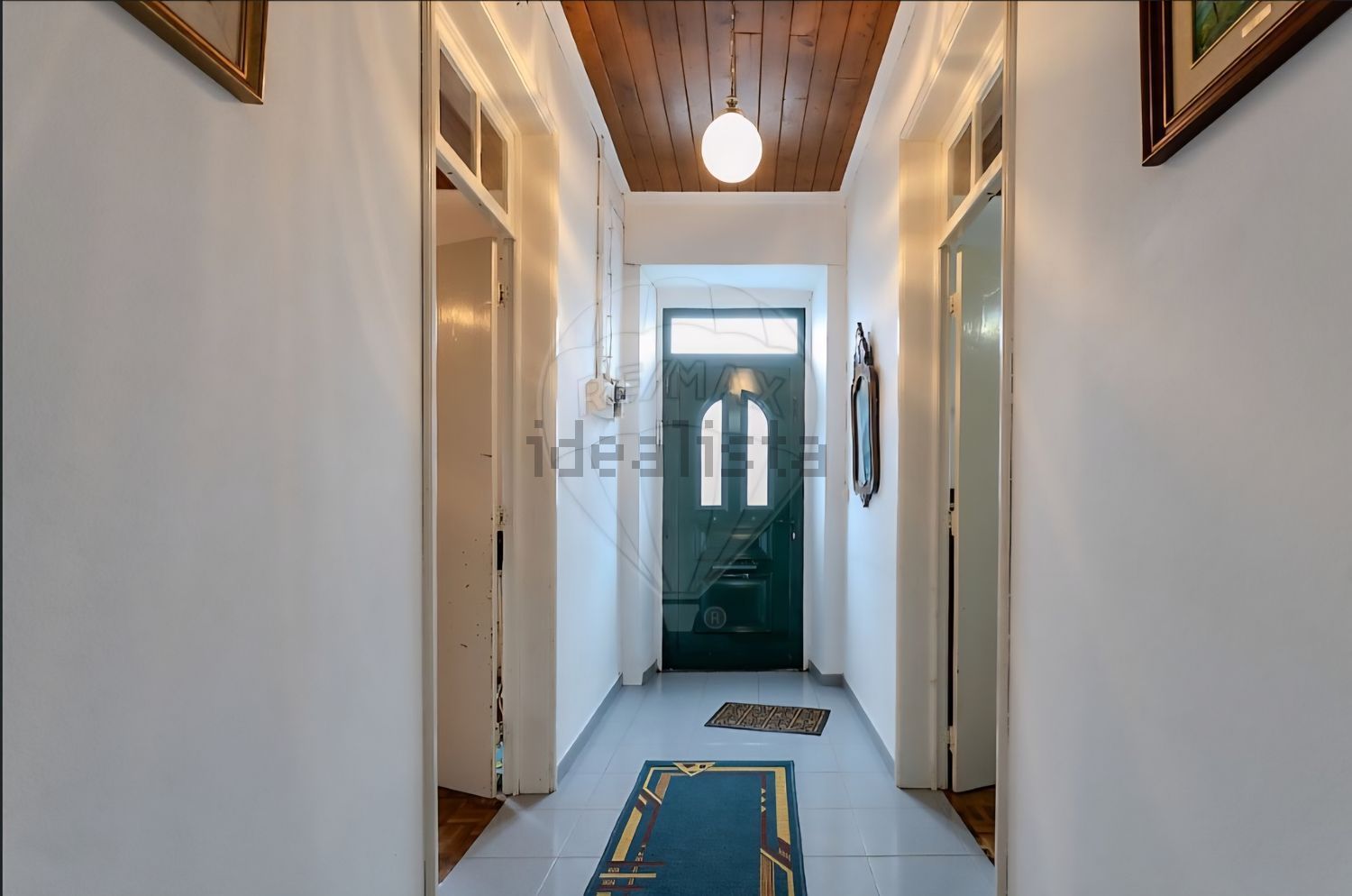 双拼别墅出售在Rua Padre José Pacheco do Monte - 前厅