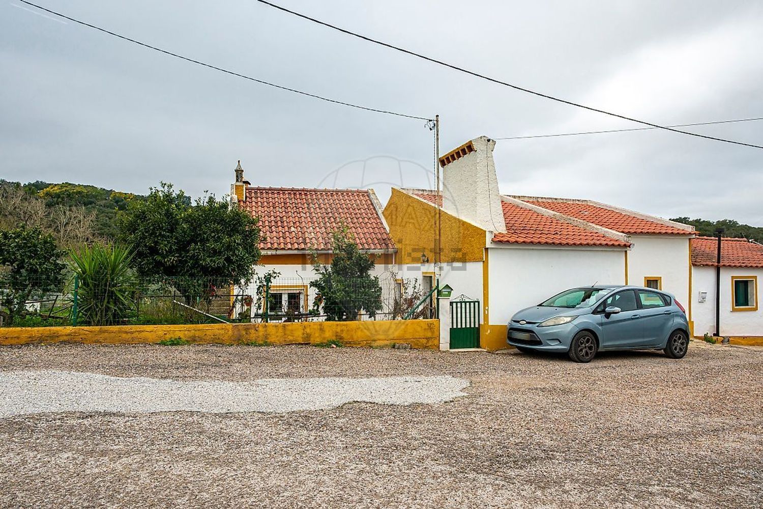 小楼房或独栋别墅出售Autoestrada do Alentejo - 外立面