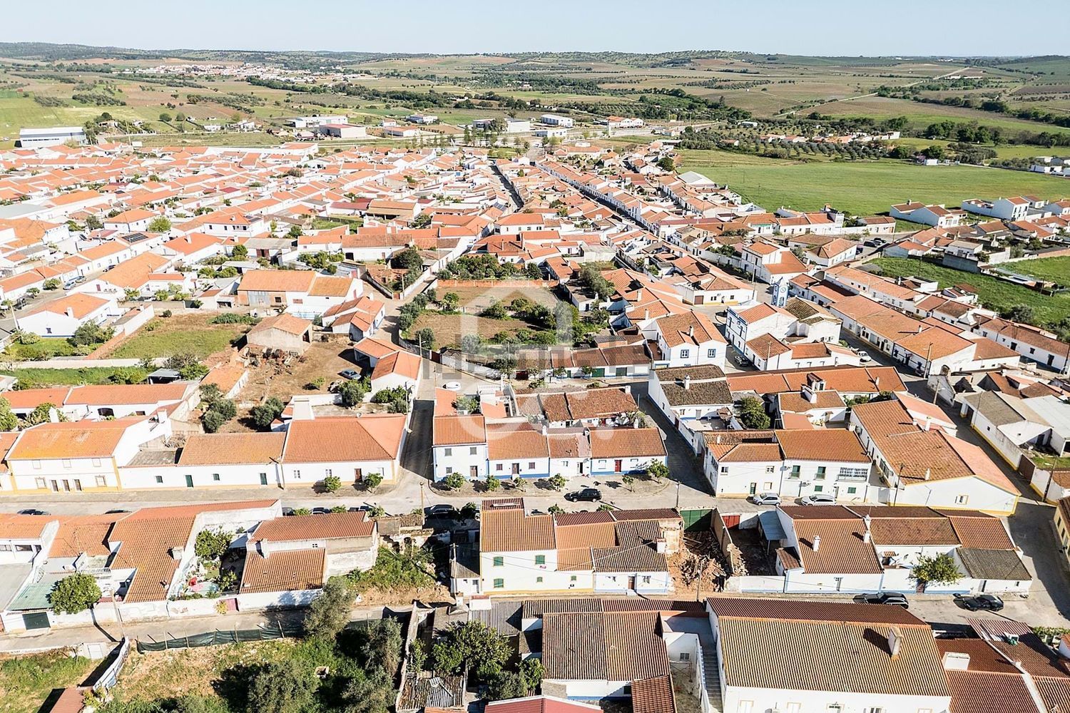 小楼房或独栋别墅出售在Rua da Pouca Farinha, 19 - 照片