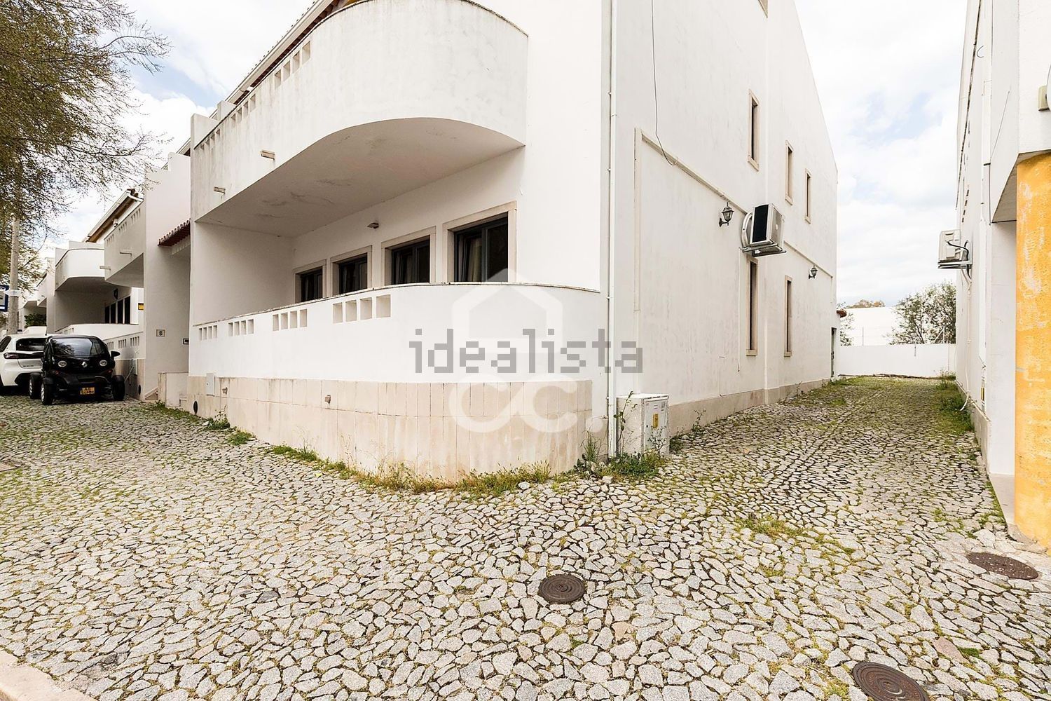 小楼房或独栋别墅出售在Rua Frei José Maria Évora, 4 - 外立面