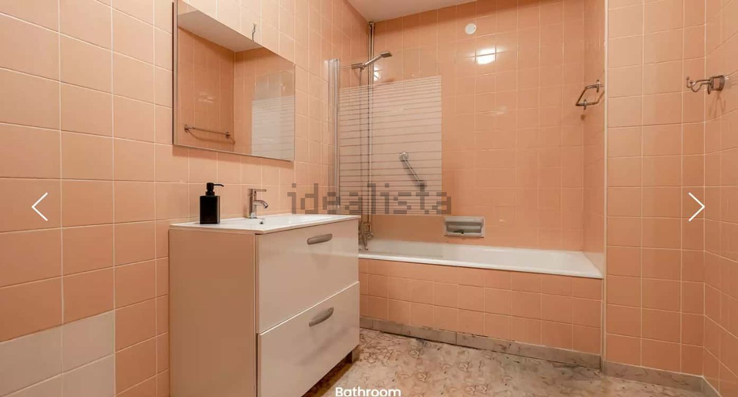 出租房间在Rua de 5 de Outubro, 457 - 卫生间