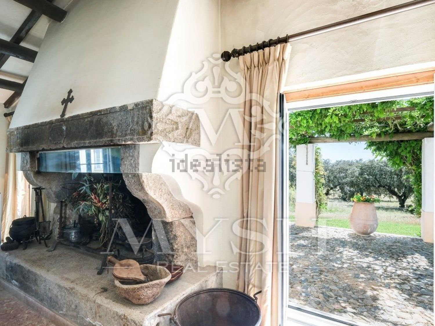 小楼房或独栋别墅出售在Largo da Cruz da Guarda - 阳台