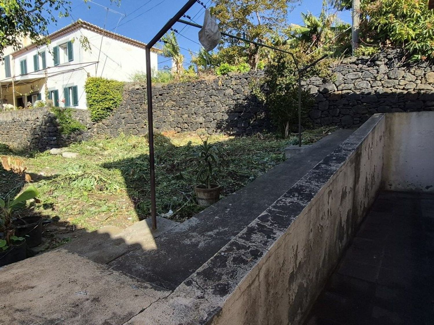 小楼房或独栋别墅出售在Beco da Quinta do Salvador - 花园