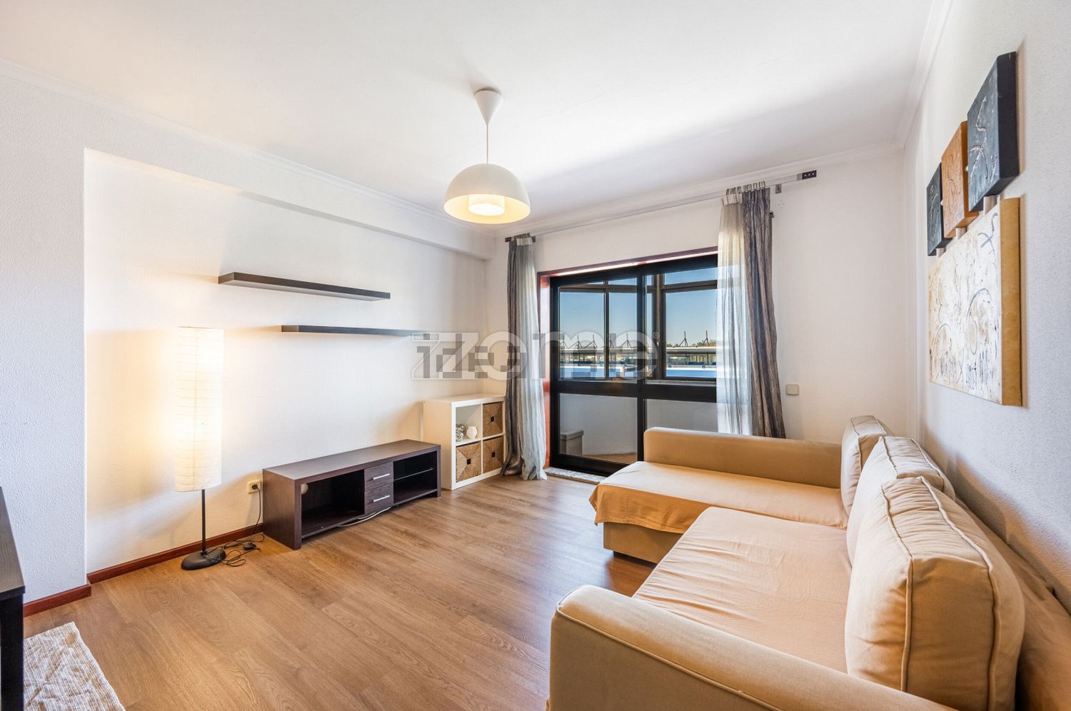 出租公寓 t1在Rua Sport Club Castelo da Maia, 25 - 客厅