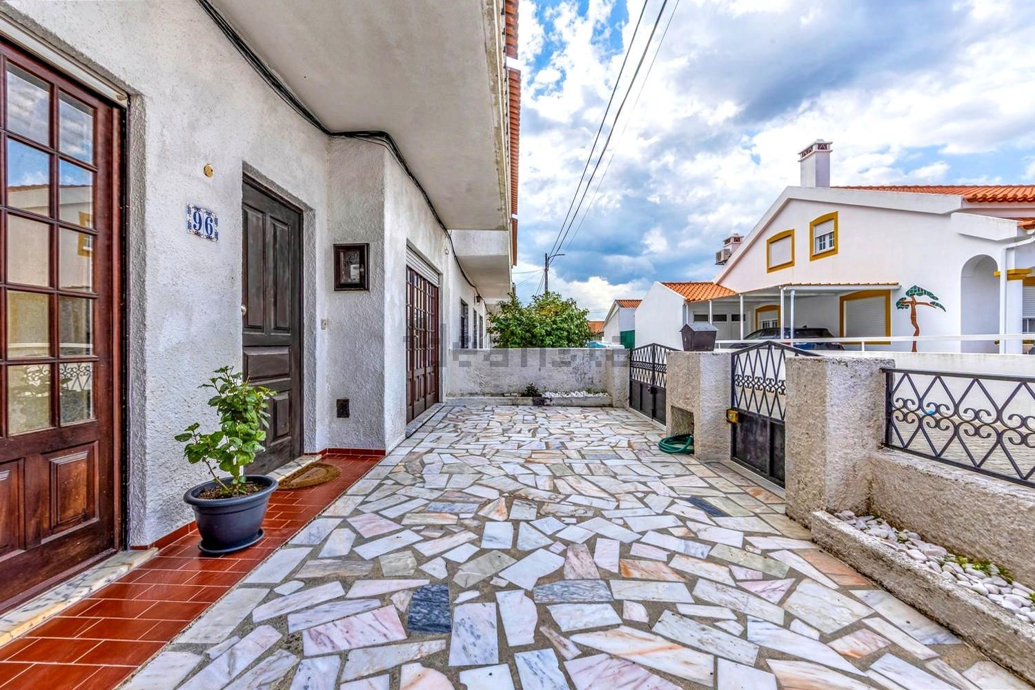 双拼别墅出售在Bairro Zeca Afonso s/n - 外立面