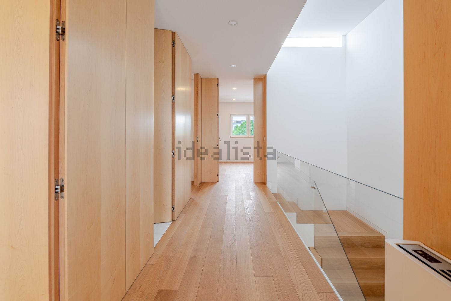 双拼别墅出售在Rua da Capela de Milhundos, 2 Lote - 过道