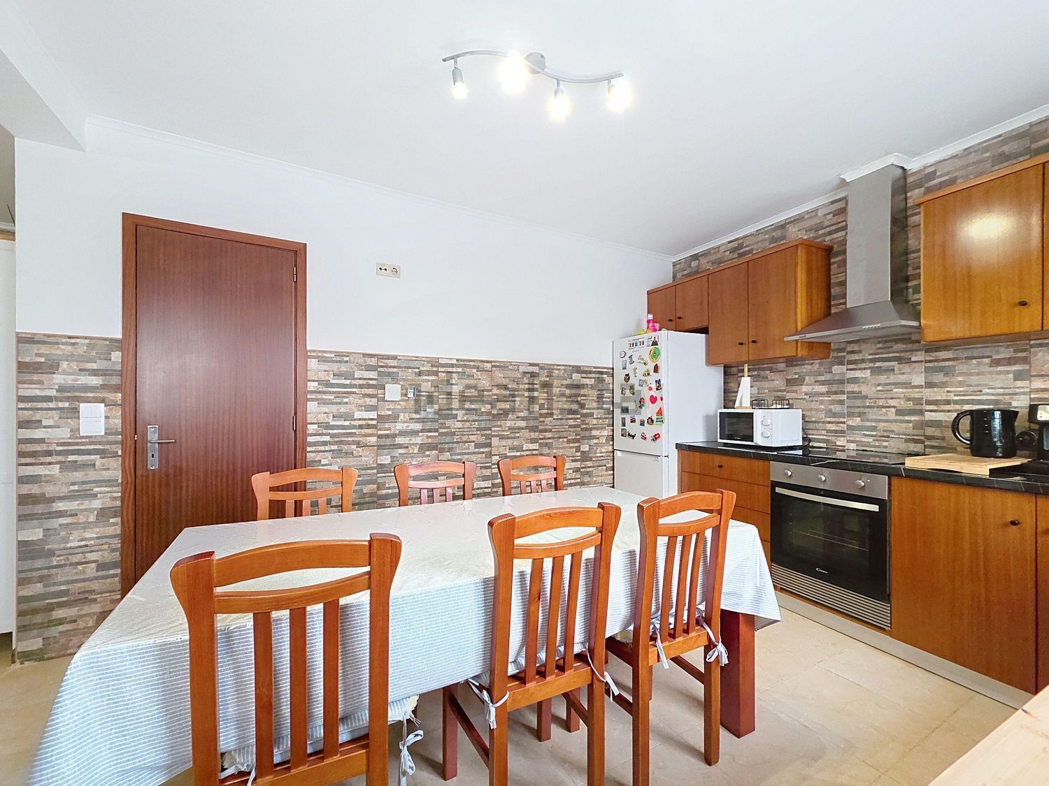 公寓 t2出售在Rua de Almeida Garrett Insigne Escritor, 40 a - 厨房