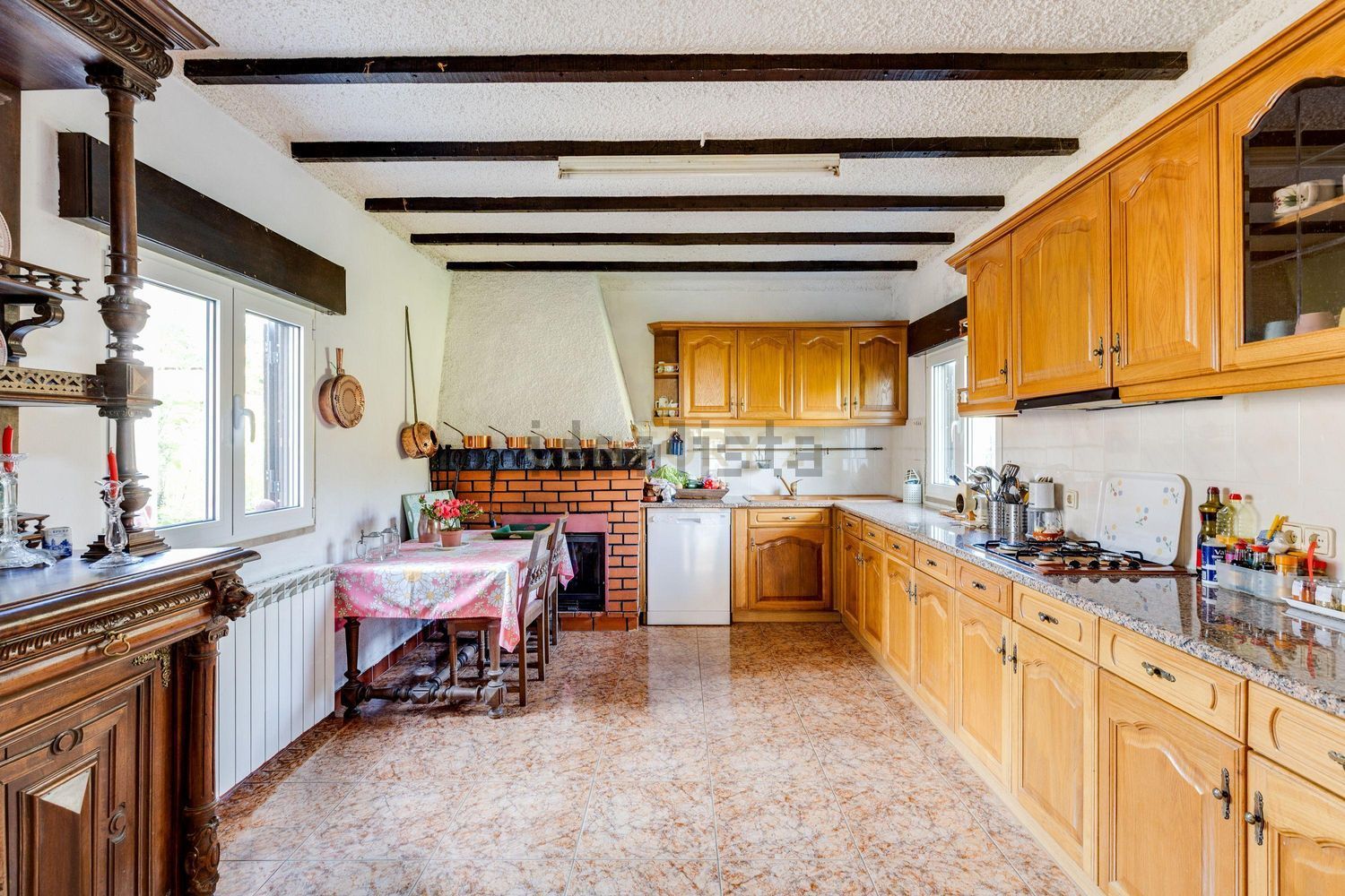 小楼房或独栋别墅出售在Rua da Catrina s/n - 厨房