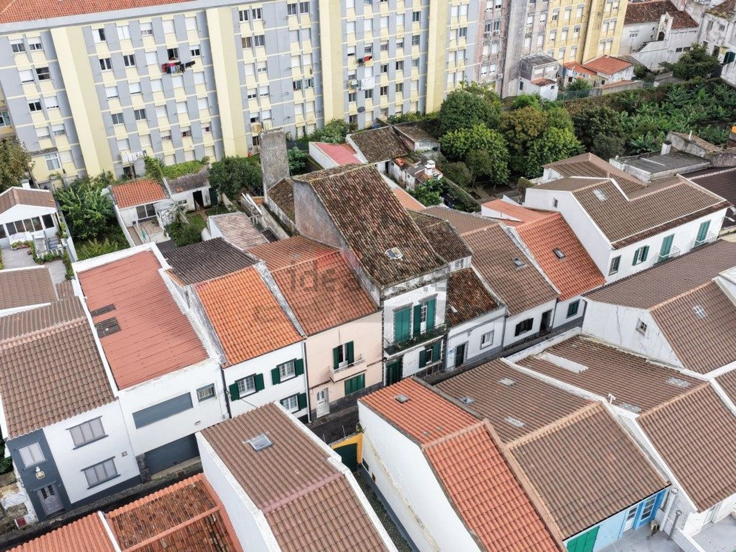 小楼房或独栋别墅出售在Rua do Poço - 照片