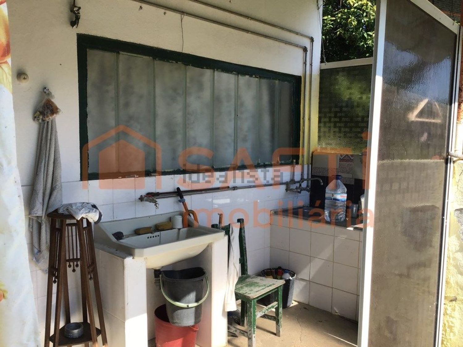 小楼房或独栋别墅出售在Beco do Gouveia, 3 - 卫生间