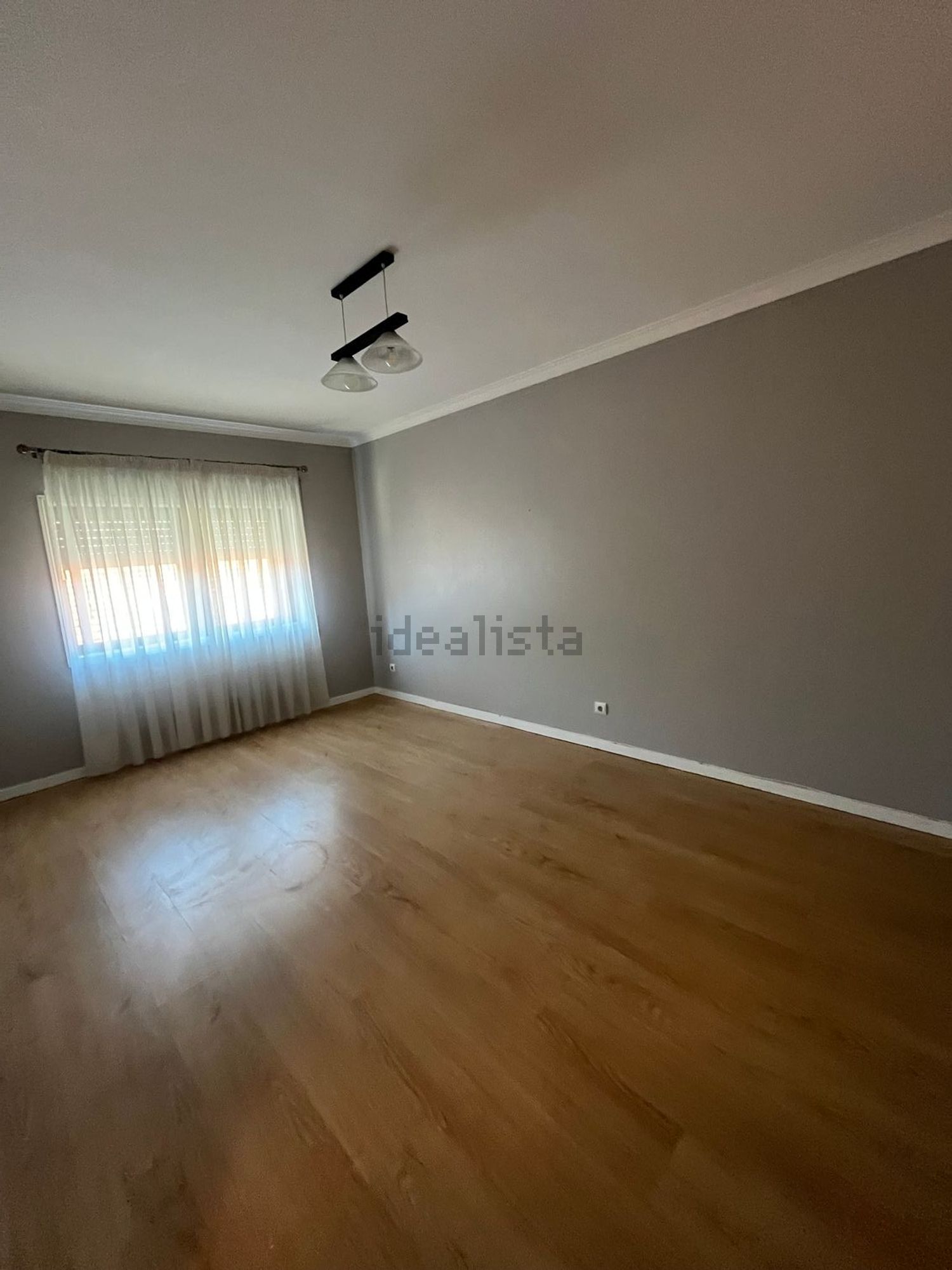 出租公寓 t2在Rua Sarmento Beires s/n - 餐厅