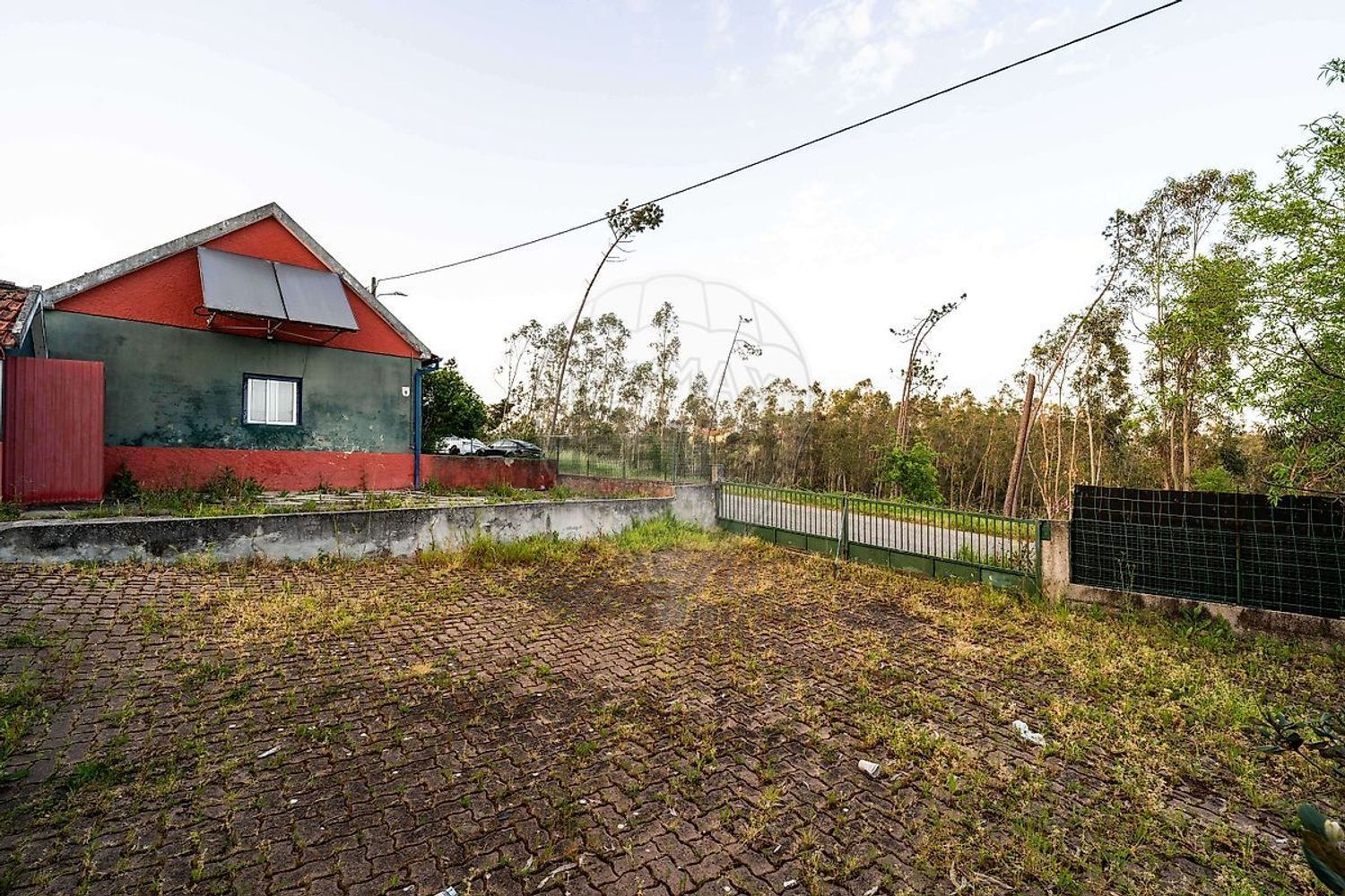 小楼房或独栋别墅出售在Mata Mourisca - 外立面