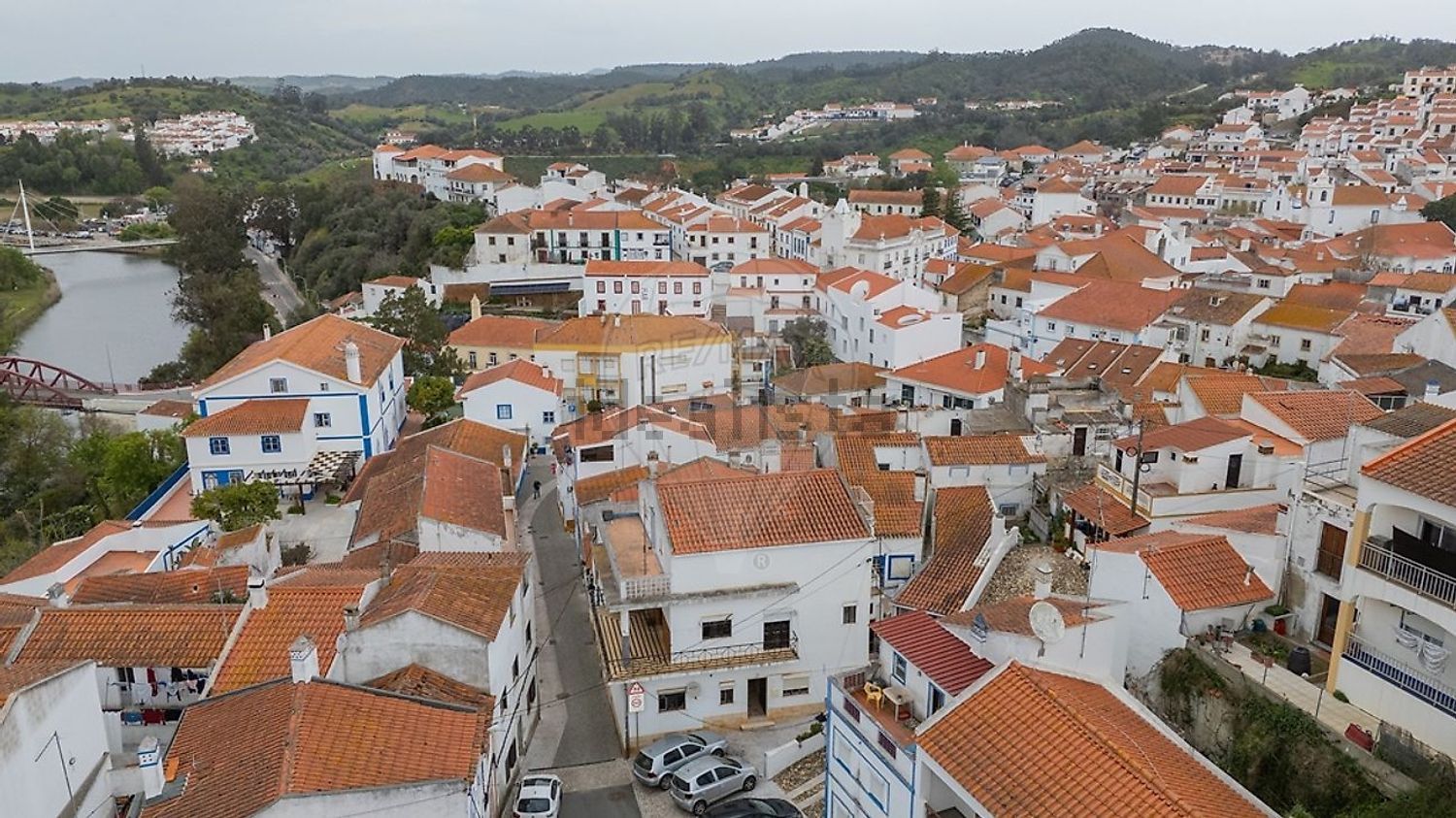 小楼房或独栋别墅出售在São Salvador e Santa Maria - 照片