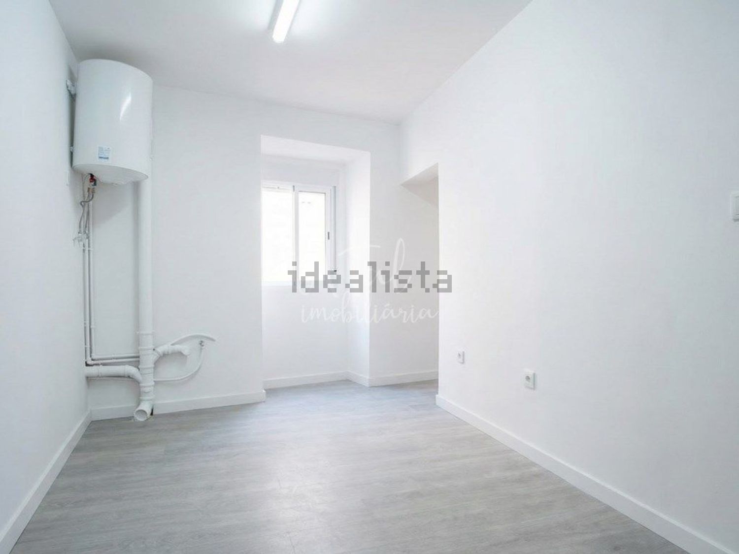 公寓 t2出售在Rua Cândido dos Reis, 31 - 客厅