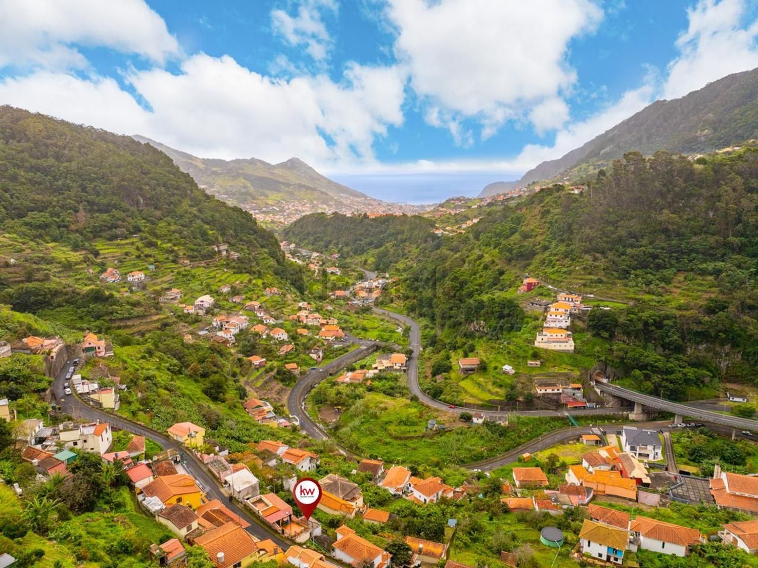 小楼房或独栋别墅出售在Estrada da Levada Da Rocha s/n - 视线