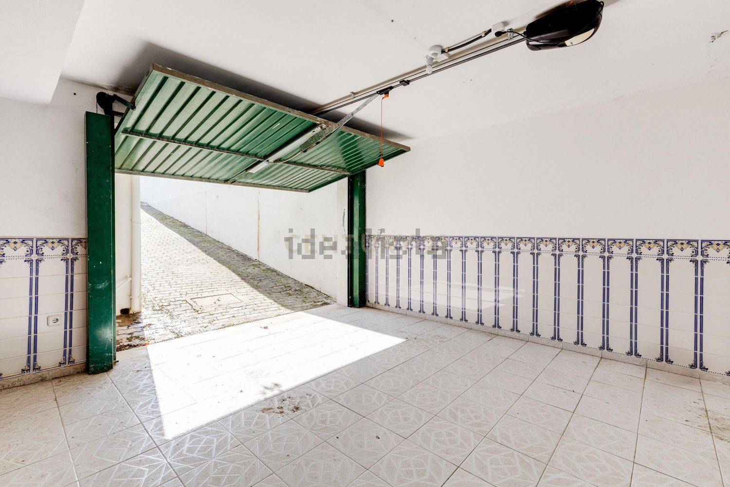 小楼房或独栋别墅出售在Rua das Cavadas, 23 b - 阳台